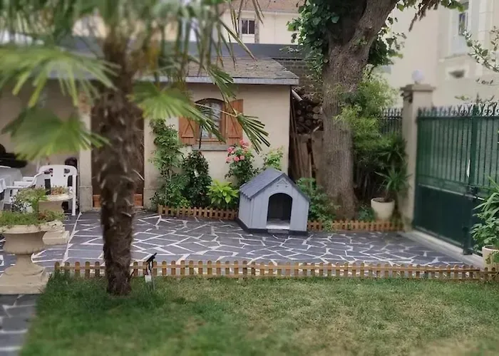 Maison Spacieuse Avec Jardin A Cabourg, 250 M² Дом отдыха Кабур