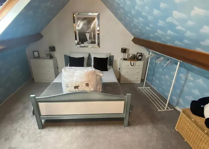 Дом отдыха Maison Spacieuse Avec Jardin A Cabourg, 250 M² *