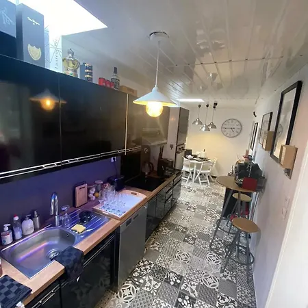 Maison spacieuse avec jardin à Cabourg, 250 m² Casa de Férias 4*