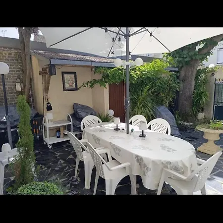 Maison spacieuse avec jardin à Cabourg, 250 m² 4*