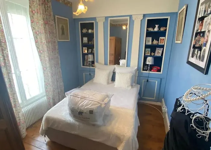 בית נופש Maison Spacieuse Avec Jardin A Cabourg, 250 M²